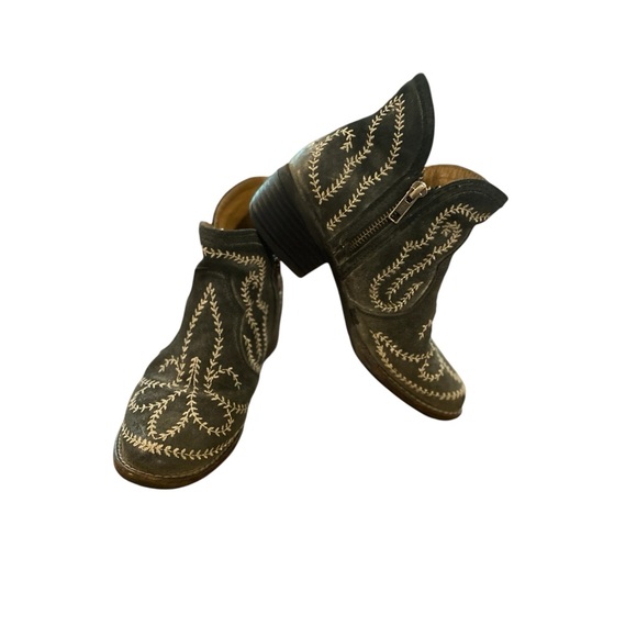 Sterling‎ River Embroidered Ankle Boots - Grey and Cream Women’s Size 5 - Picture 2 of 8